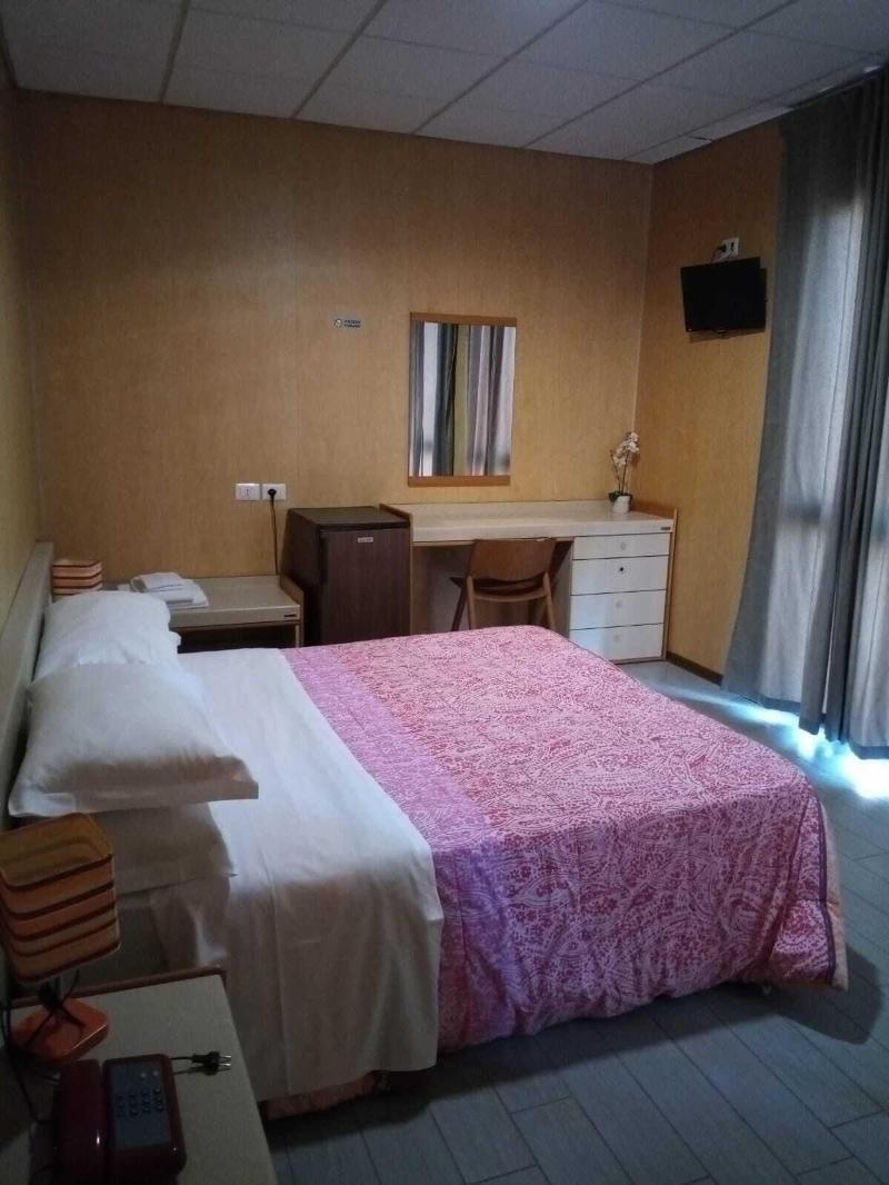 Hotel Socrate 라베나 폰테 트레사 외부 사진